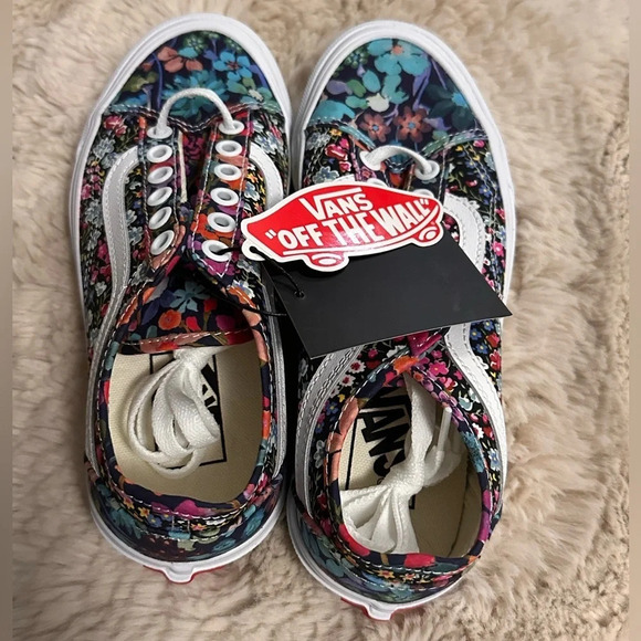 NWT VANS Old Skool Tapered Floral Sneakers - Picture 1 of 8